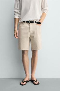 ZARA ДЖИНСОВЫЕ БЕРМУДЫ STRAIGHT FIT, ЖЕЛТОВАТО-БЕЛЫЙ