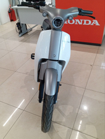 Электроскутер Honda Cub E