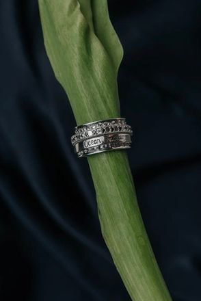 Украшения с камнями