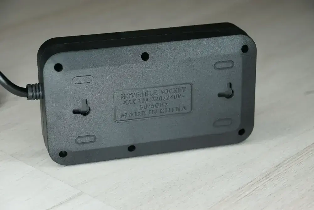 Удлинитель сетевой. Сетевой фильтр Пило. 3 розетки. 4 входа для USB. 1 USB Type-C Тройник Разветвитель. USB Розетка. быстрая зарядка