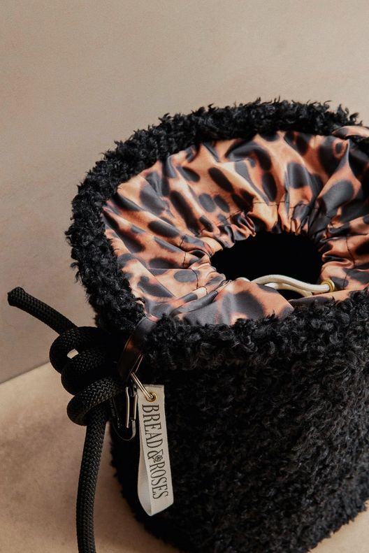 Сумка-ведро Пантера / Bread&Roses