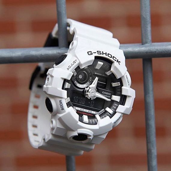 Наручные часы Casio GA-700-7A