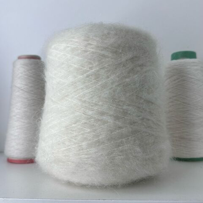 VIP - Lineapiu; 62% кидмохер, 38% п/а; 200м/100гр; цвет: молочный