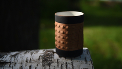 Кружка малая фарфоровая без ручки с берестой. Коллекция Dots (Пупырышки или Точки)