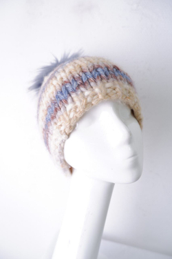Шапка полосотая