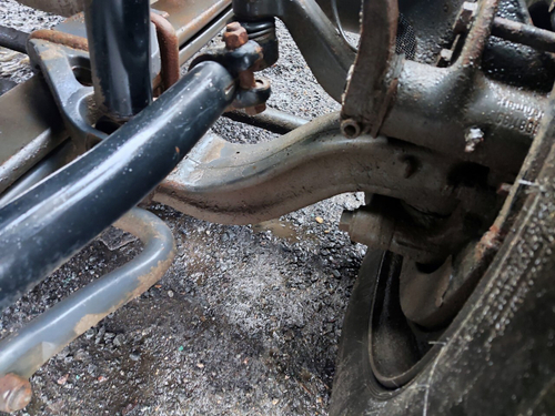 Балка передняя