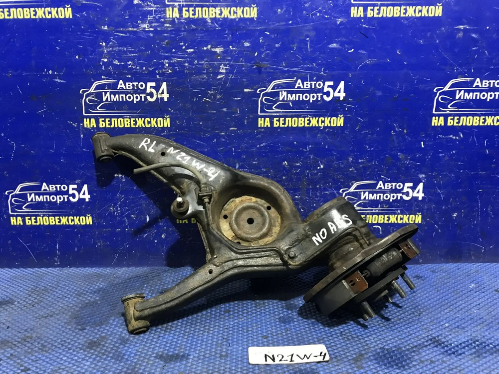 Ступица задняя левая MITSUBISHI RVR 1995