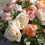 1. Большая корзина из роз