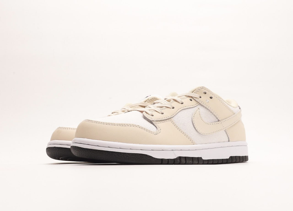 Nike Dunk Low WMNS Coconut Milk