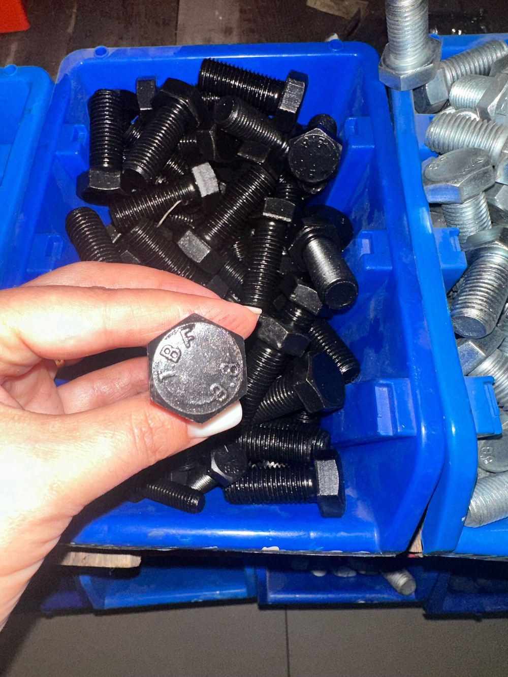 Высокопрочный болт М16*40 класса прочности8*8