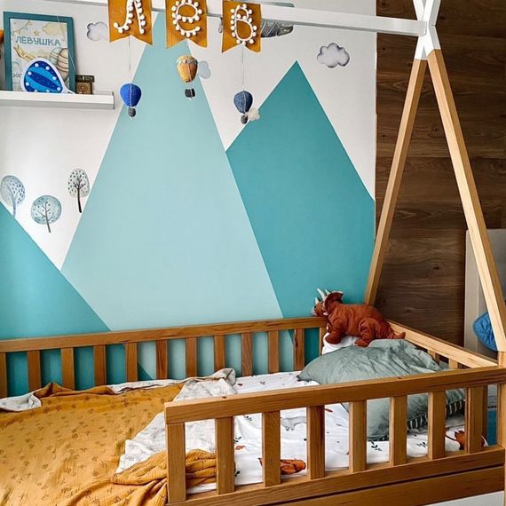 Детская кроватка Инди (Indi) из массива бука