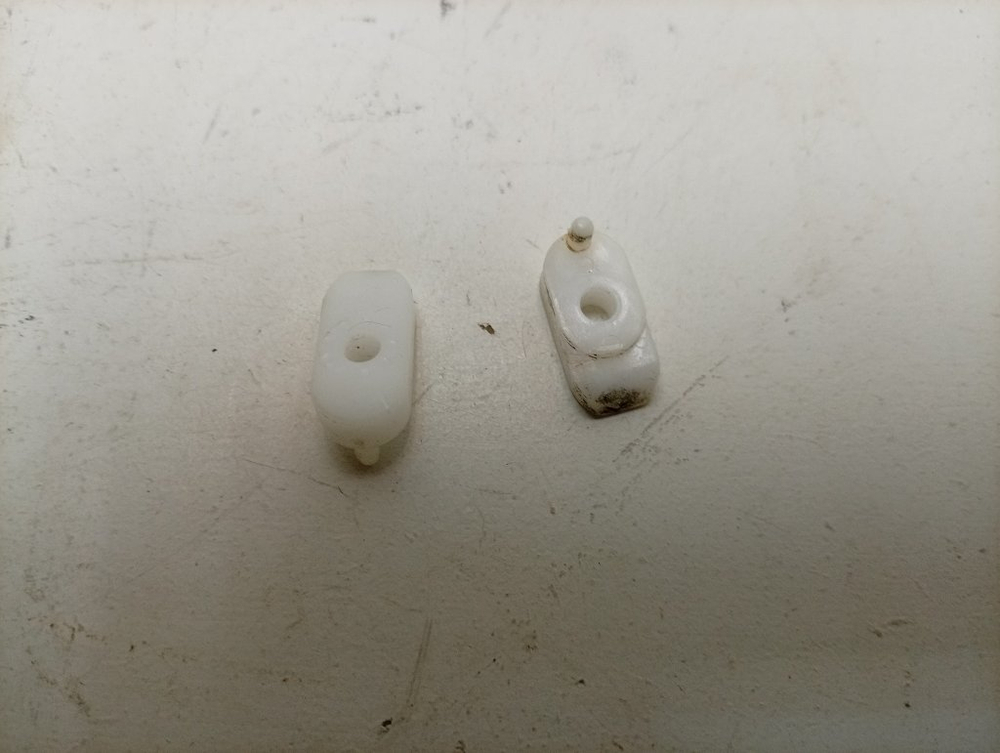 WF8590NFW кт62 Пластиковые элементы для стиральной машины Samsung WF8590NFW б/у