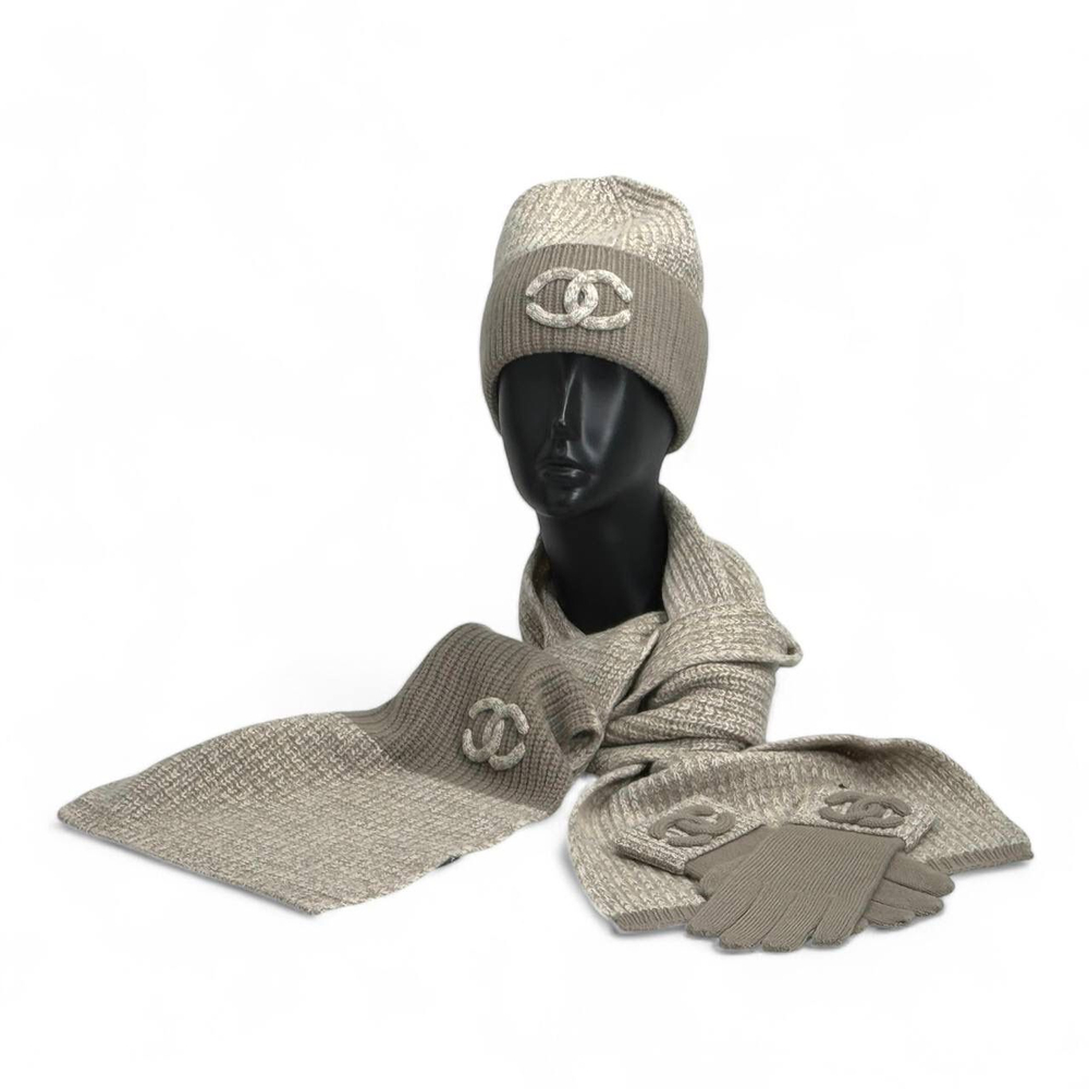 Комплект CHANEL (шапка + перчатки + шарф)