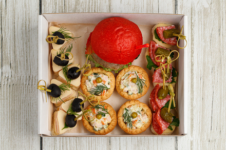 Мини-бокс с бургером 325гр.