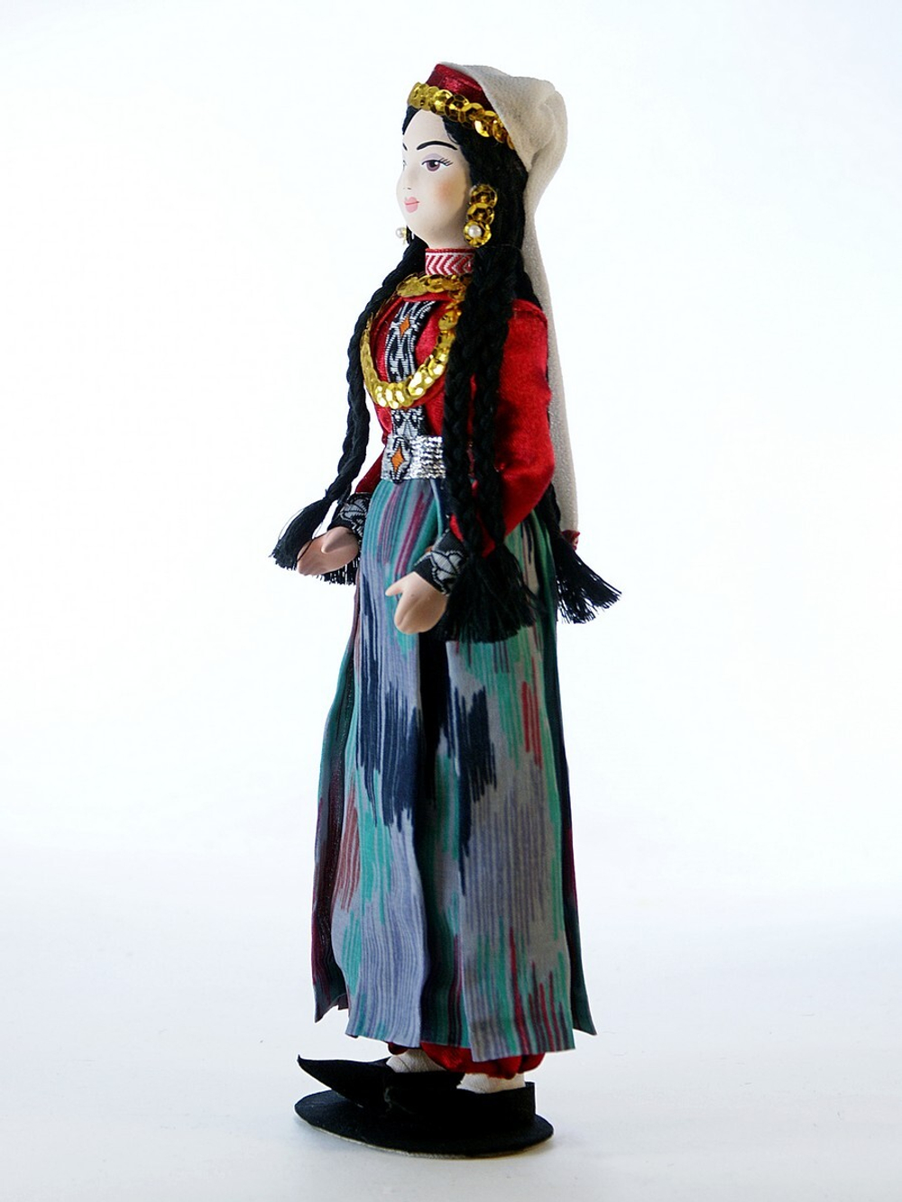 Кукла коллекционная крымская татарка