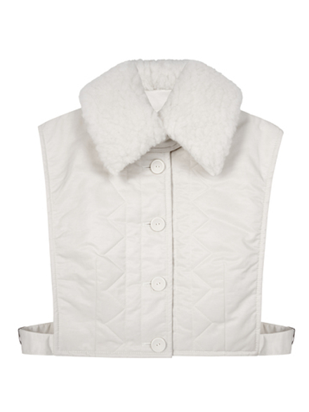 Жилет с воротником из меха