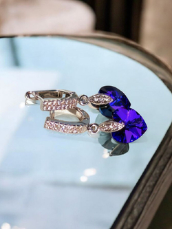 Серьги-сердечки с кристаллами Сваровски