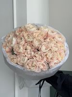 Гранд-букет из нежных одноголовых роз