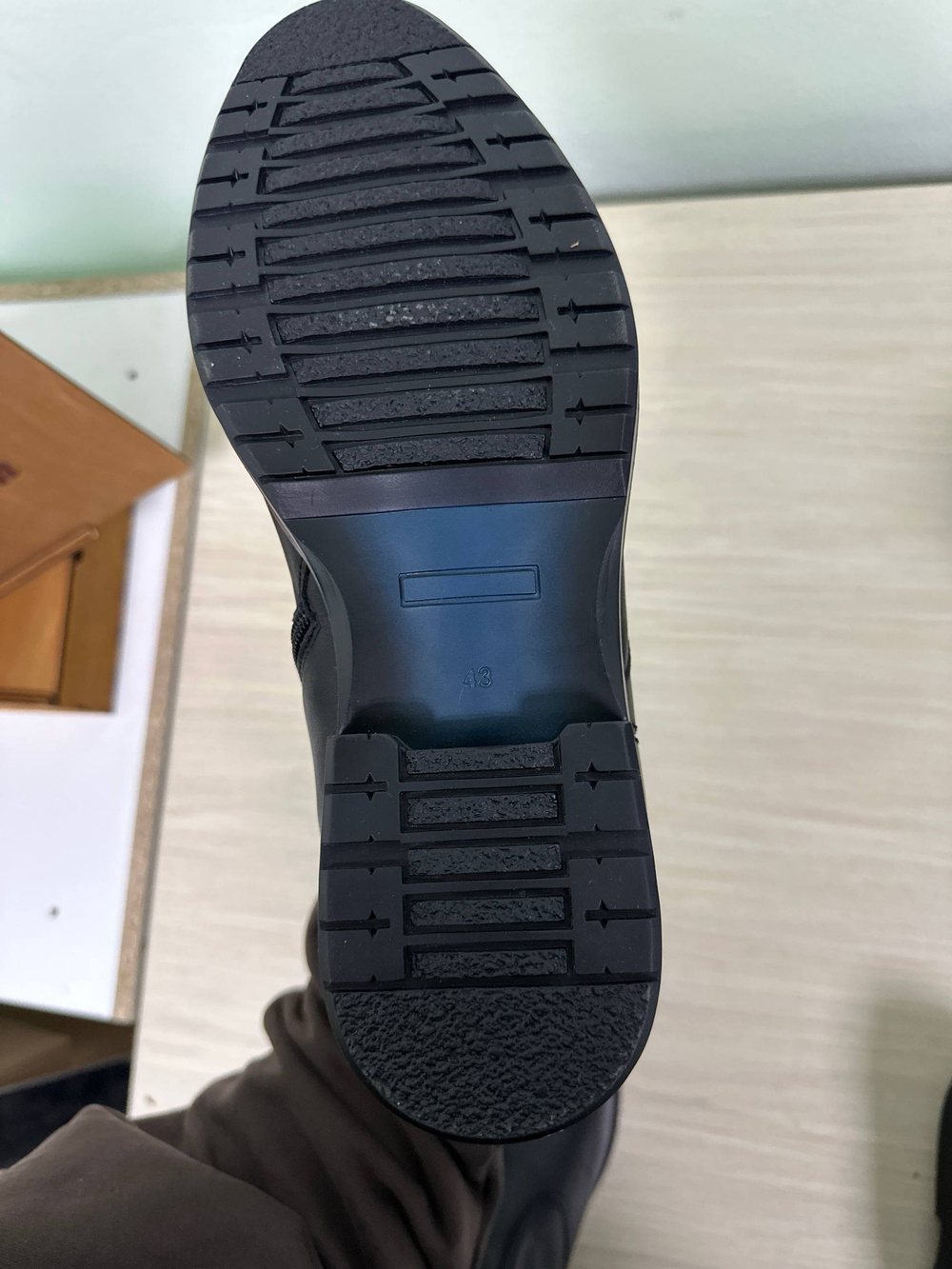 Ботинки мужские(мех) 42р уценка_1314