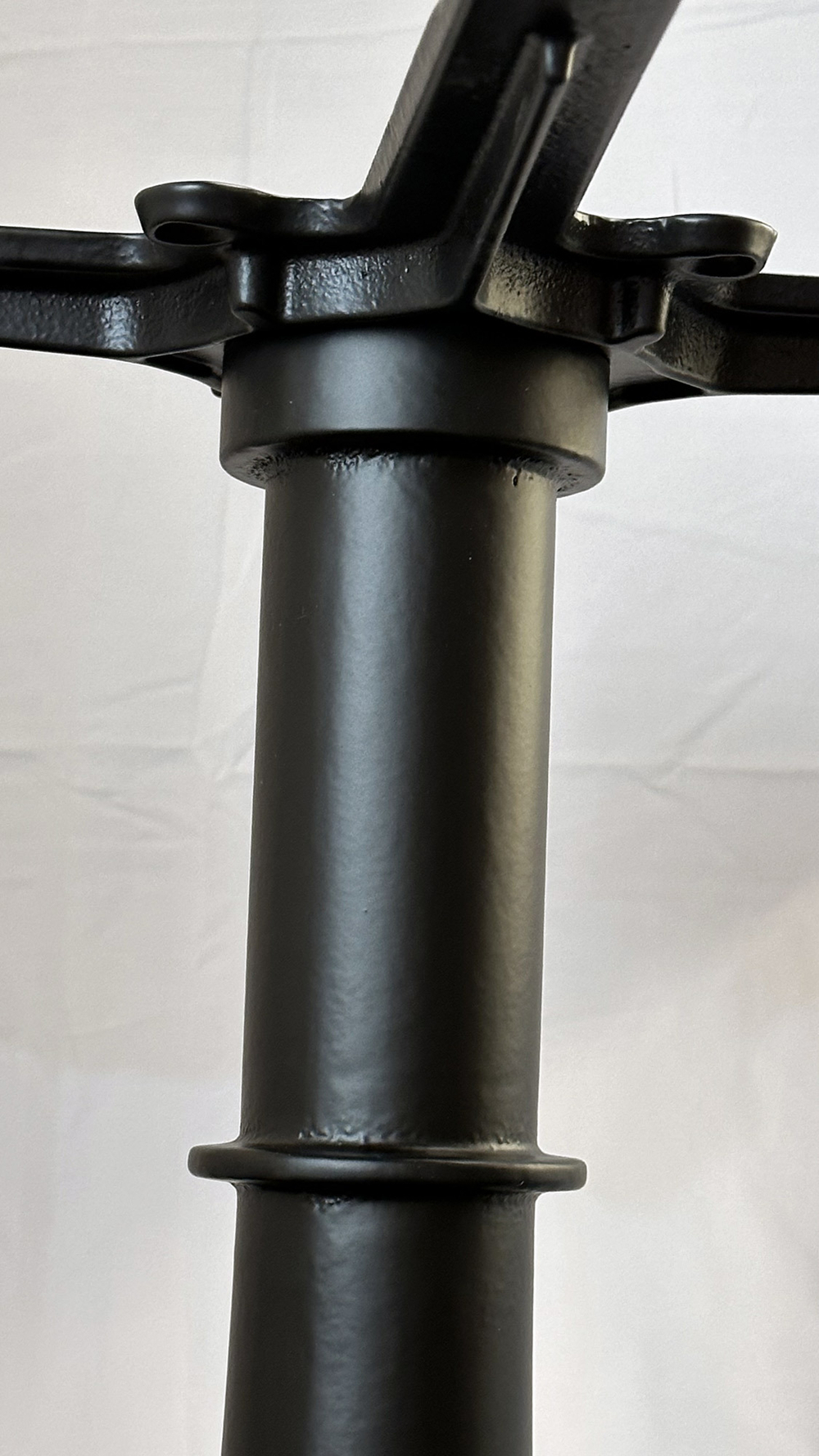 Подстолье чугунное 1024EM