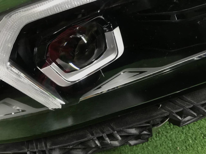 Фара правая BMW 3er G20 (2022-н.в.) LED (В сборе)