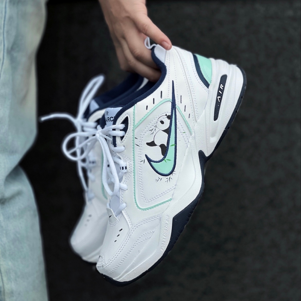 Кроссовки Nike Air Monarch 4