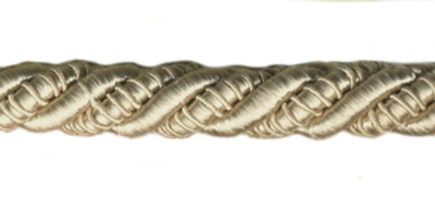 10000/21  Шнур с ресничкой