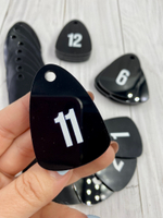 номерки на ключи пластик