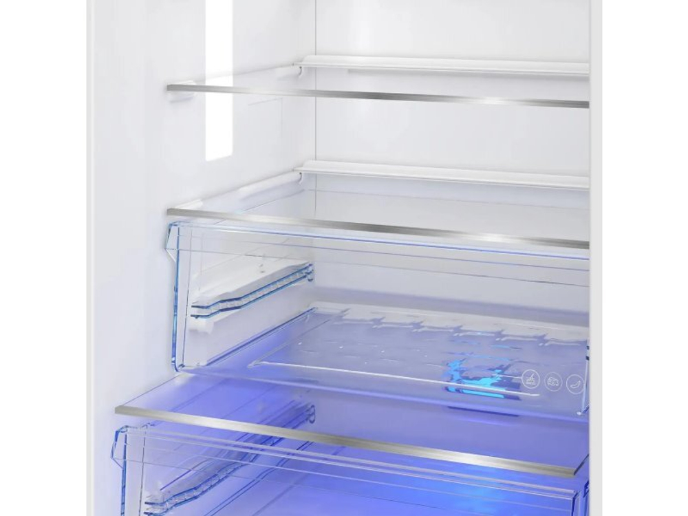 Холодильник двухкамерный Beko B3RCNK402HW Total No Frost белый