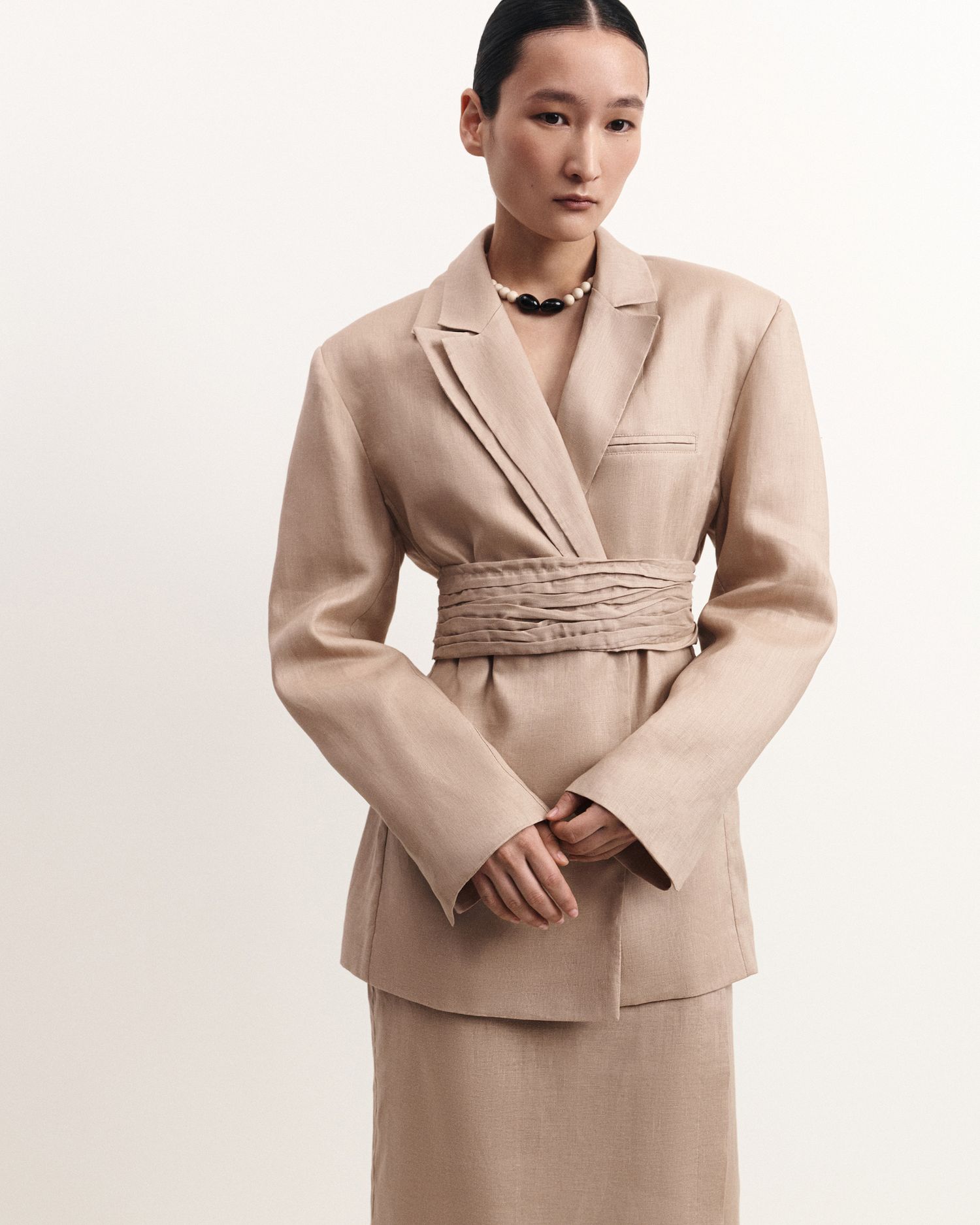 Колье из яшмы и раухтопаза