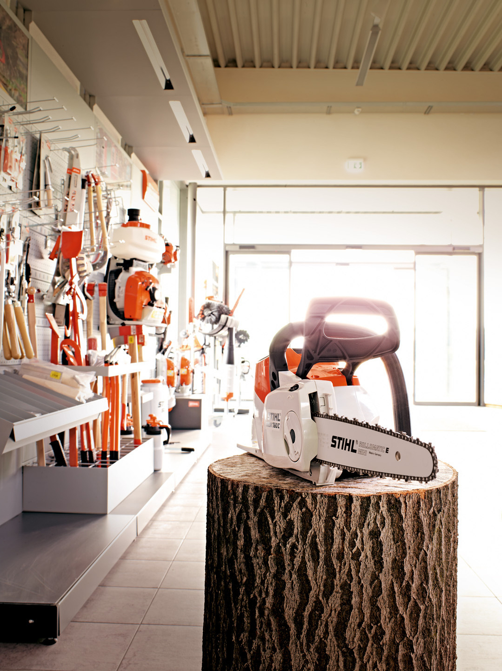 Аккумуляторная пила Stihl  MSA 160 C-B, 12" (30см) 1/4' 1,1 64 зв.