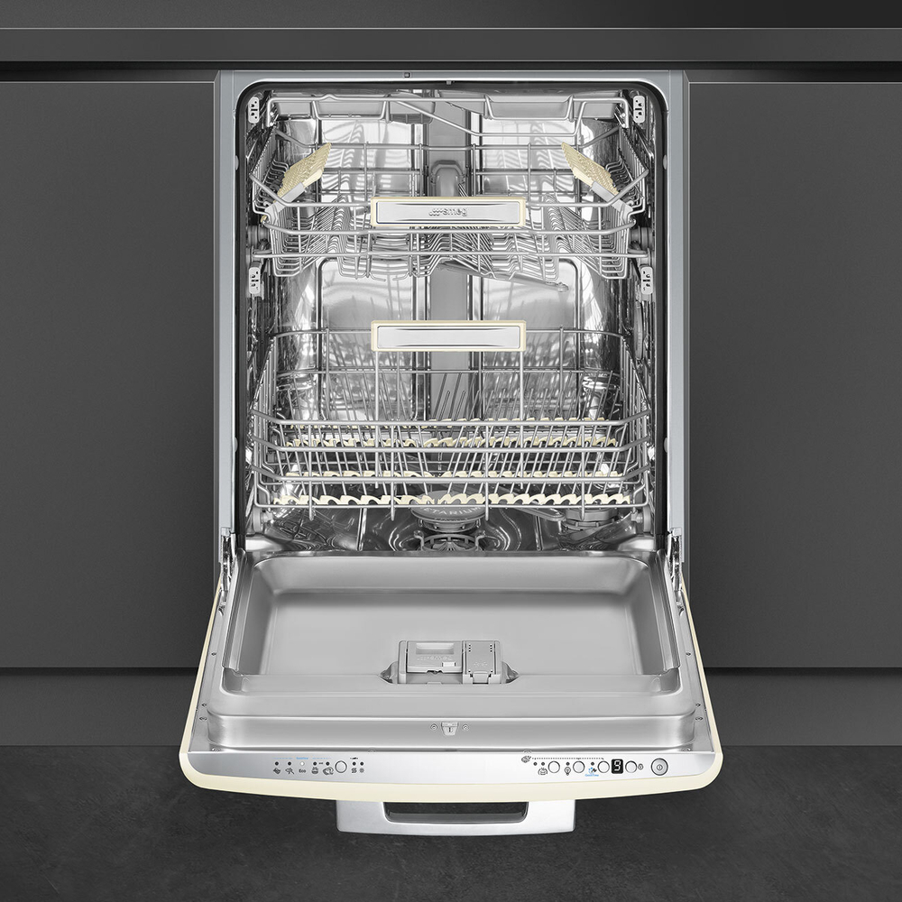 Посудомоечная машина Smeg ST2FABCR2