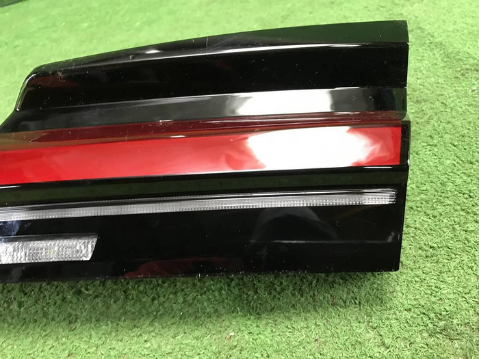 Фонарь правый внутренний BMW 5er G30 (2020-2023)