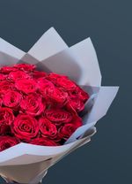 Монобукет из роз Поздравительный !