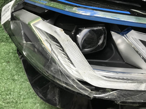 Битая Фара правая BMW 6er G32 (2020-2023) Laser