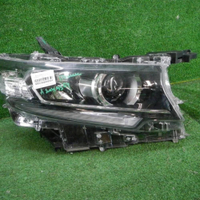 Фара правая Toyota Land Cruiser Prado 150 (2017-н.в.) LED (в пленке)