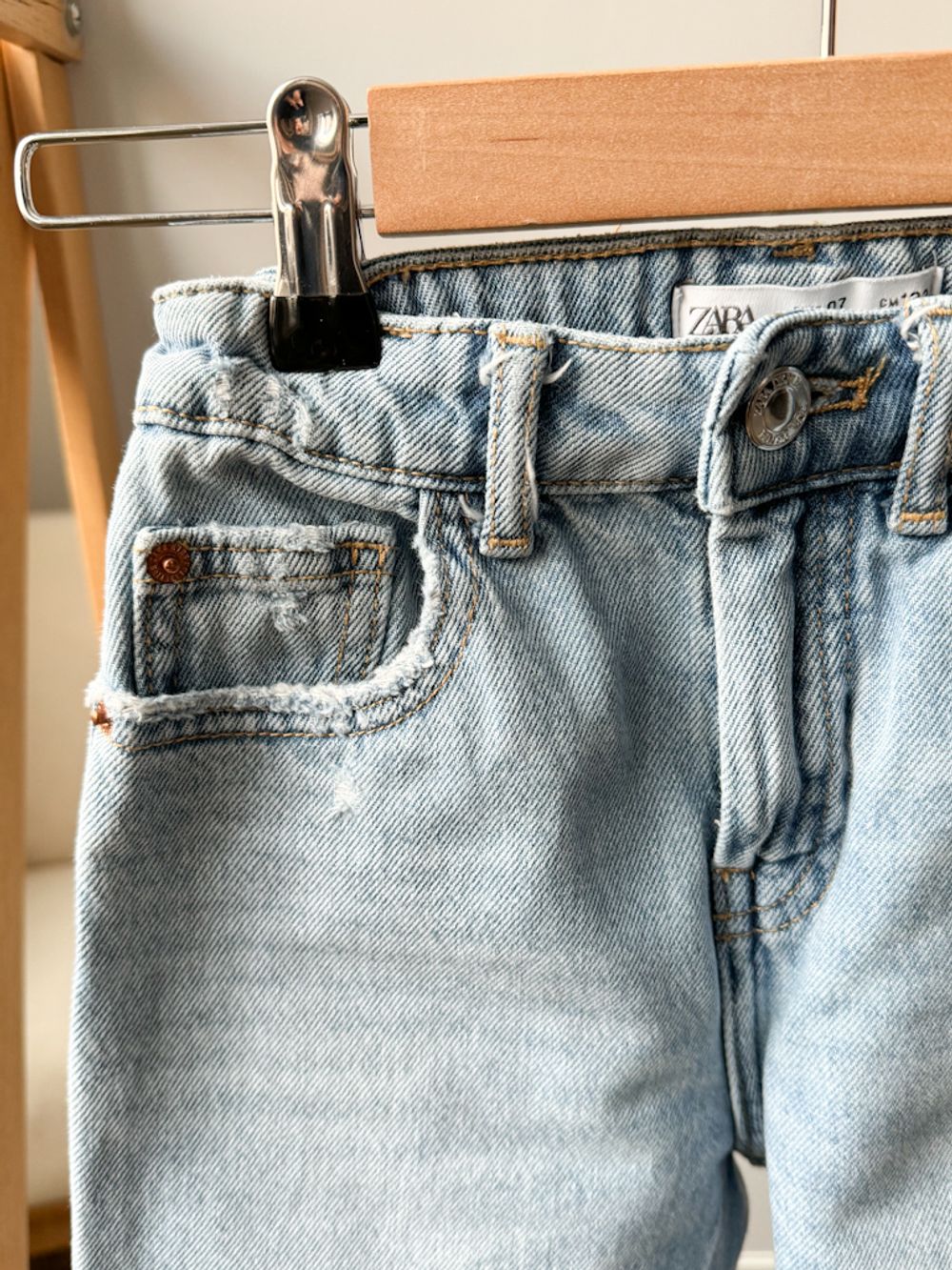 Джинсы Zara, 122