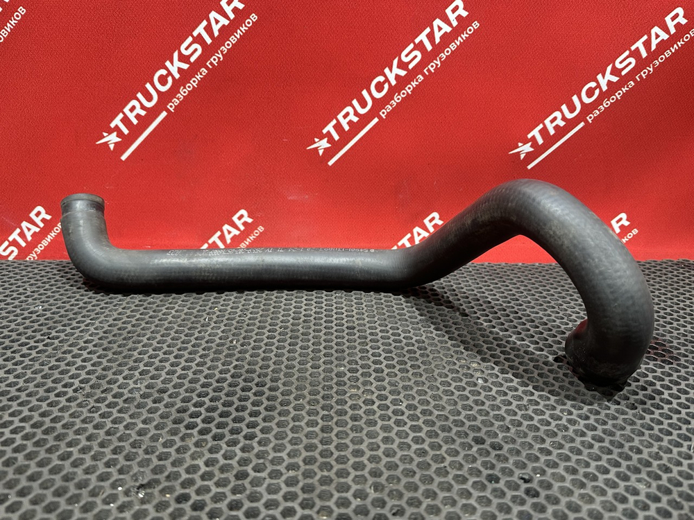 Патрубок системы охлаждения