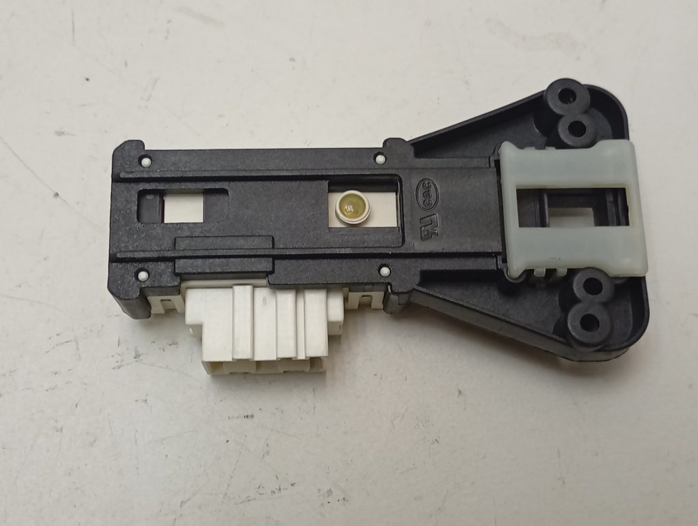 WF8590NMW8 кт51 Блокировка люка для стиральной машины Samsung DC64-01538A б/у