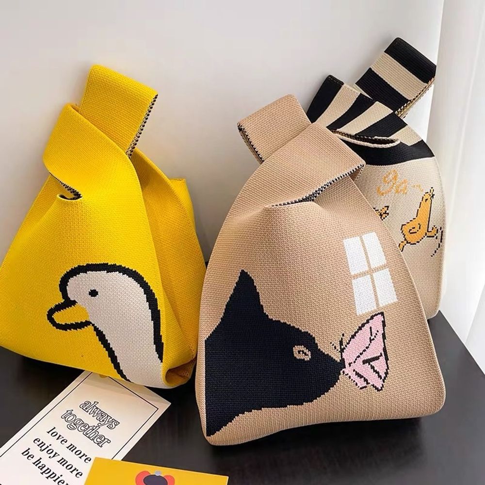 Проектная мини сумка на запястье