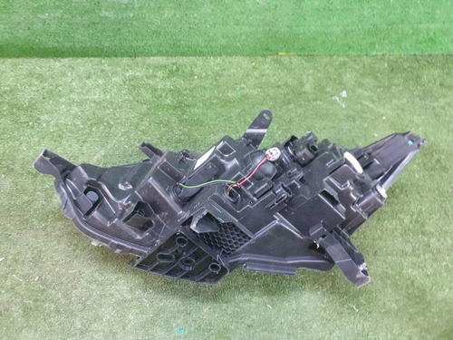 Битая Фара правая Nissan Qashqai J11 (2013-2019) галоген