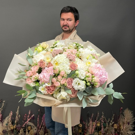 Купить Букет «Цветочная симфония»