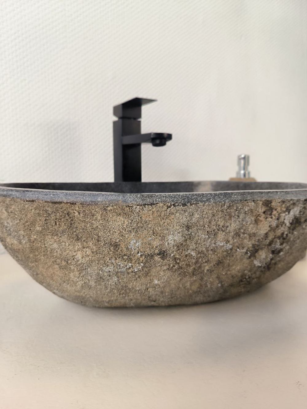 Раковина из речного камня RS-65985 45х34х15 из натурального камня