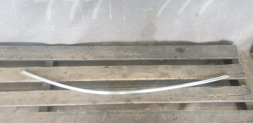 Молдинг двери передней правой Mercedes S (W222) 13-20 Б/У Оригинал A2226980280