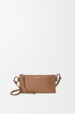 Loewe Сумка Joya из телячьей кожи наппа, мокко