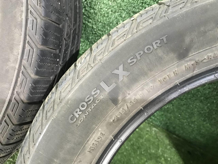 Шина Комплект шин Continental Cross Contact LX Sport 235/55 R19 101H