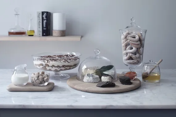 Бонбоньерка Serve 38 см