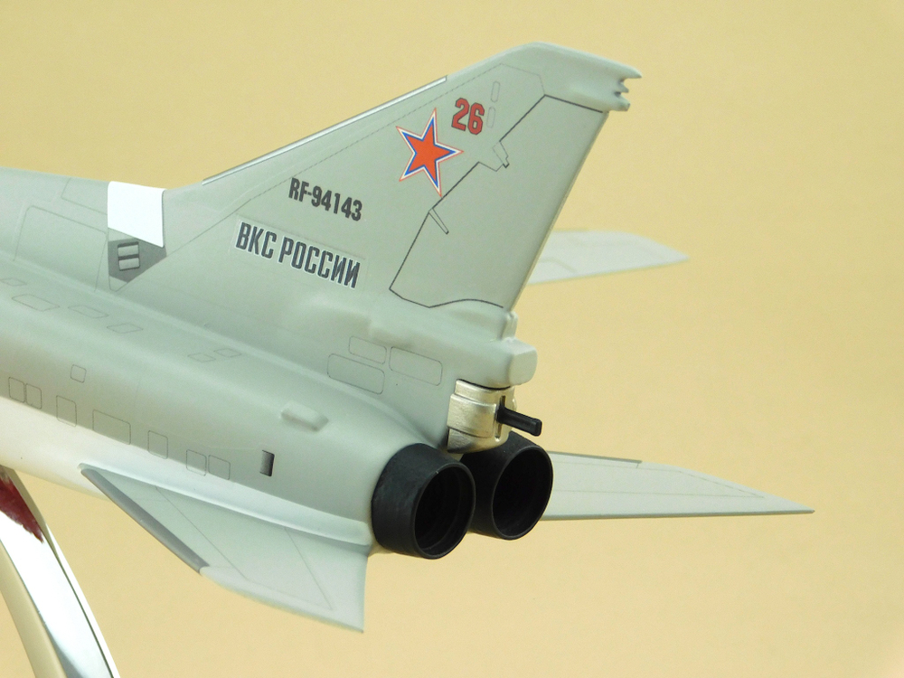 Модель самолета Ту-22МЗ (М1:100, RF-94143, 26)