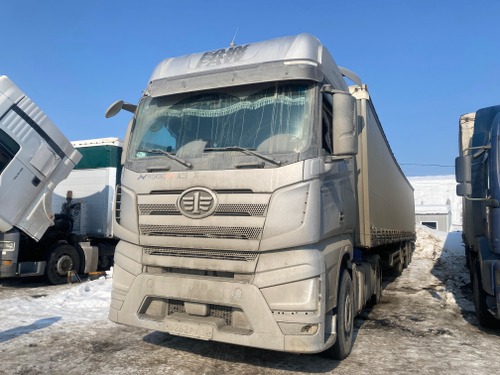FAW J7 4x2 Седельный тягач CA4180P77K25E5 (Дизельный, 12,5 л, 553 л.с., АТ)
