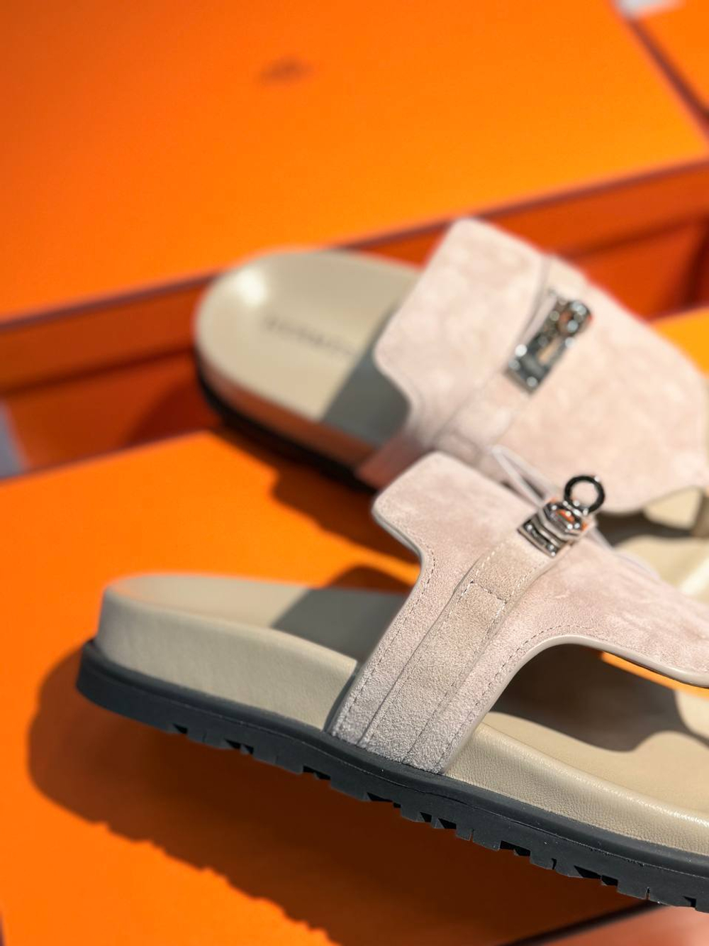 Шлепанцы Hermes